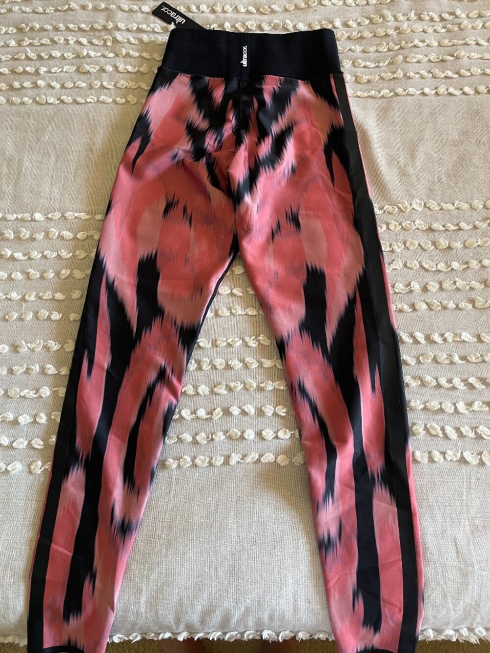 NWT Ultracor Nautilus High Legging Coral Print XS – Luxury Activewear
